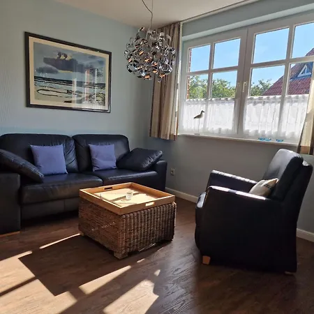 Haus Gmelinstr 32 Og Lägenhet *