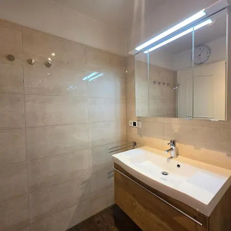 Haus Gmelinstr 32 Og
